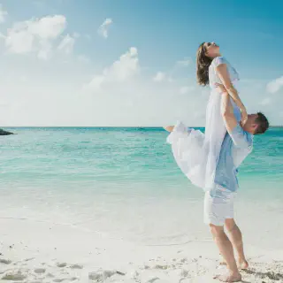 /img/6580-mauritius-honeymoon-packing.webp