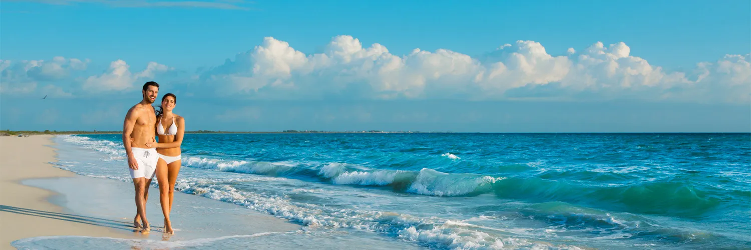/img/6591-romantic-resort-beach.webp