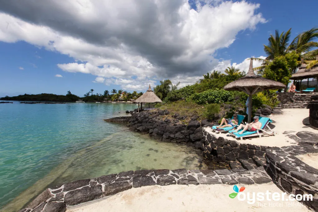 6624 the oberoi mauritius