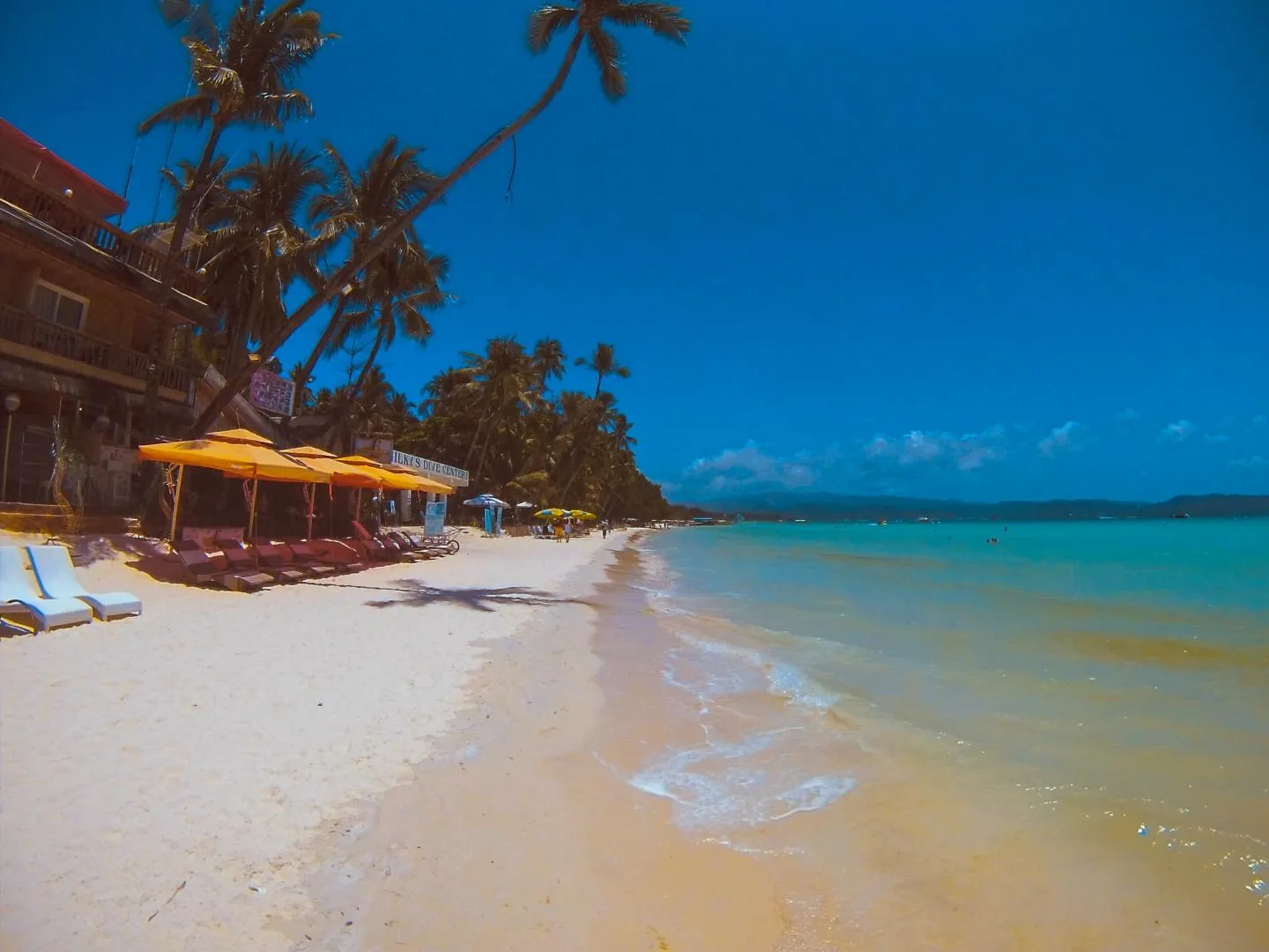 /img/6792-boracay-travel-tips.webp