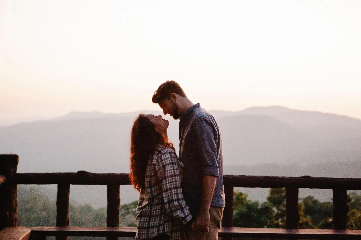 /img/6832-destination-5-sunset.webp